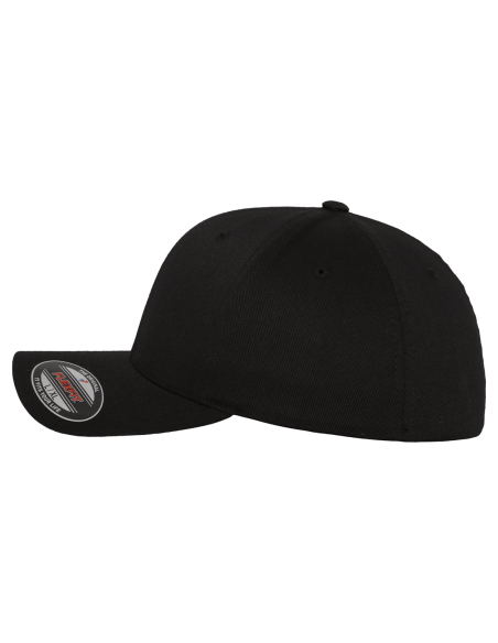 Gorra Bordada "Defend Europe"